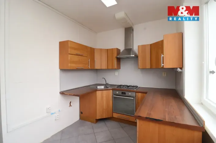 Pronájem bytu 2+1, Karlovy Vary - Rybáře, Sokolovská, 56 m2