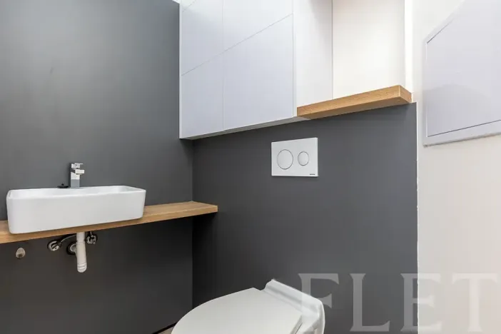 Pronájem bytu 1+kk, Praha - Záběhlice, Topolová, 31 m2