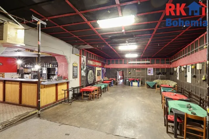 Prodej restaurace, Kolín, Veltrubská, 411 m2