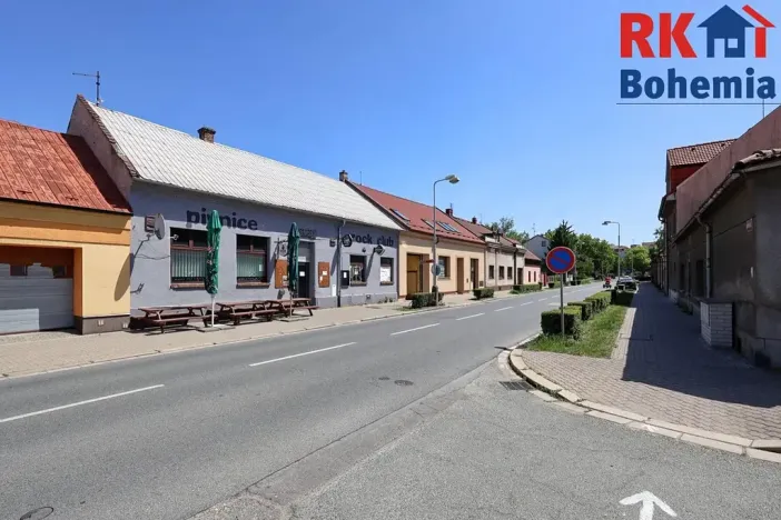 Prodej restaurace, Kolín, Veltrubská, 411 m2