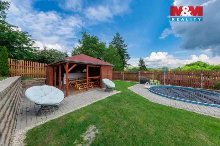 Prodej chaty, Bochov, 66 m2