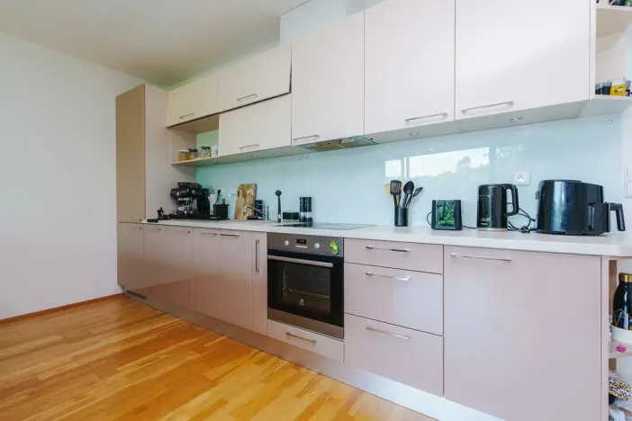 Prodej bytu 3+kk, Karlovy Vary, Pražská silnice, 88 m2