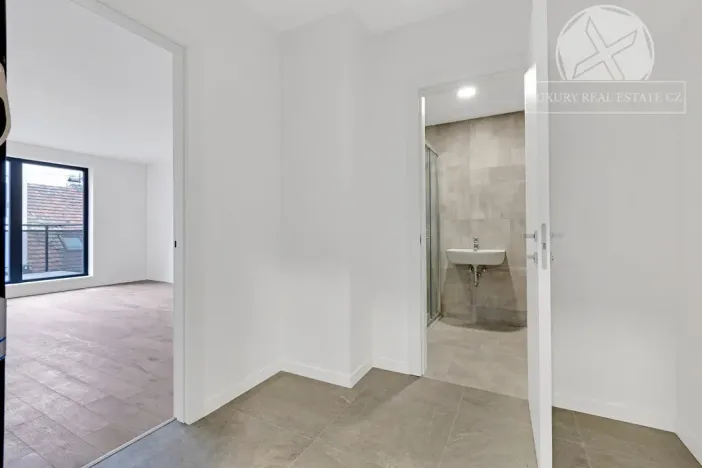 Prodej bytu 2+kk, Praha - Vysočany, V Předním Hloubětíně, 61 m2