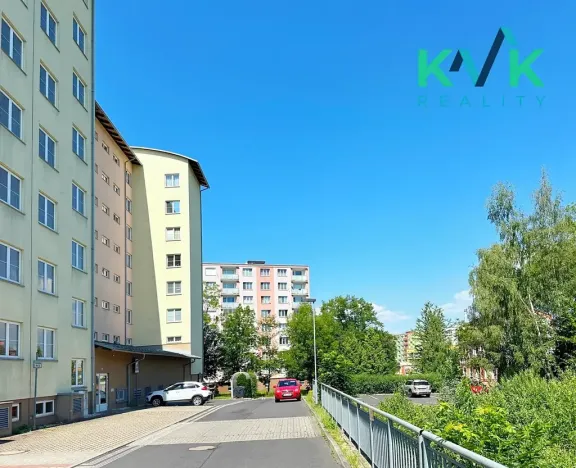 Pronájem bytu 1+kk, Karlovy Vary, Waldertova, 39 m2