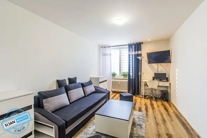 Prodej bytu 3+1, Krnov, 64 m2