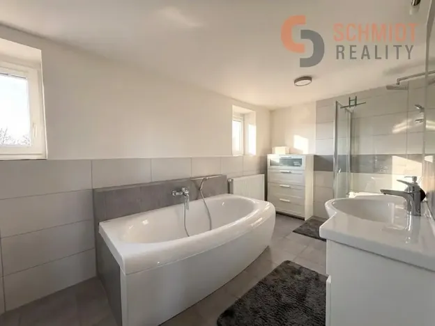 Pronájem bytu 4+1, Hodonín, Sv. Čecha, 125 m2