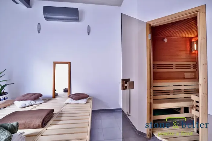 Prodej ubytování, Kolín, Slovenská, 394 m2