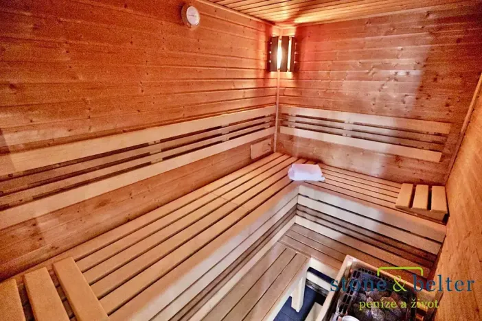 Prodej ubytování, Kolín, Slovenská, 394 m2