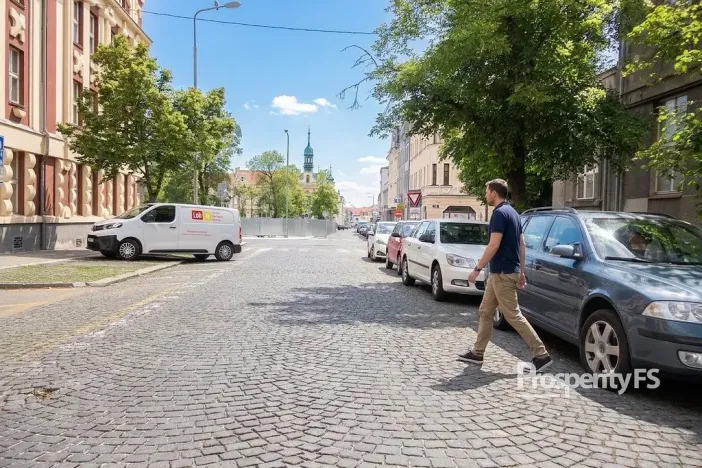 Pronájem komerční, Kladno, náměstí Svobody, 12 m2