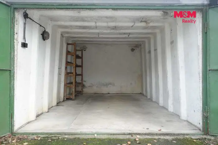 Pronájem garáže, Jablonec nad Nisou - Mšeno nad Nisou, 9. května, 18 m2