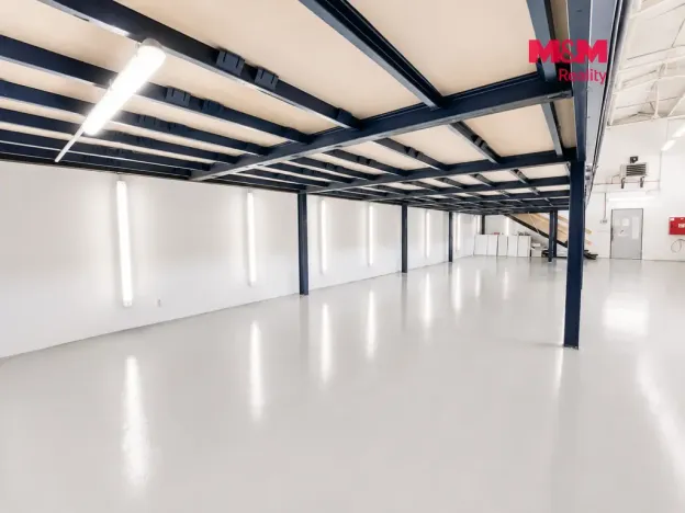 Pronájem obchodního prostoru, Králův Dvůr, Plzeňská, 405 m2