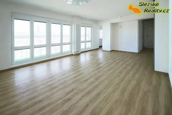 Prodej bytu 2+kk, Ostrava, Nádražní, 61 m2