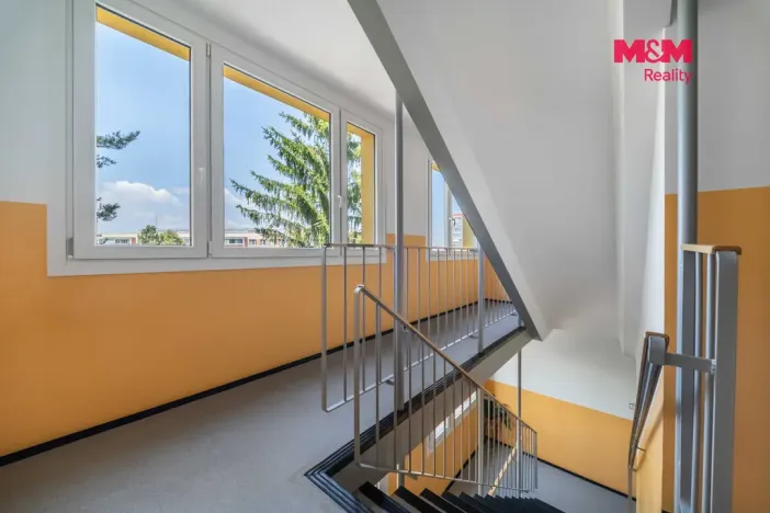 Pronájem bytu 2+kk, Praha, Bruslařská, 40 m2