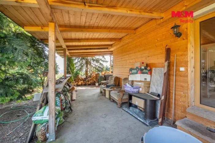 Prodej rodinného domu, Líský, 240 m2