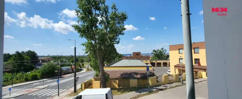 Pronájem bytu 1+kk, Praha - Prosek, Prosecká, 13 m2