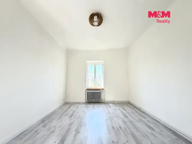 Pronájem bytu 4+1, Děčín, El. Krásnohorské, 108 m2