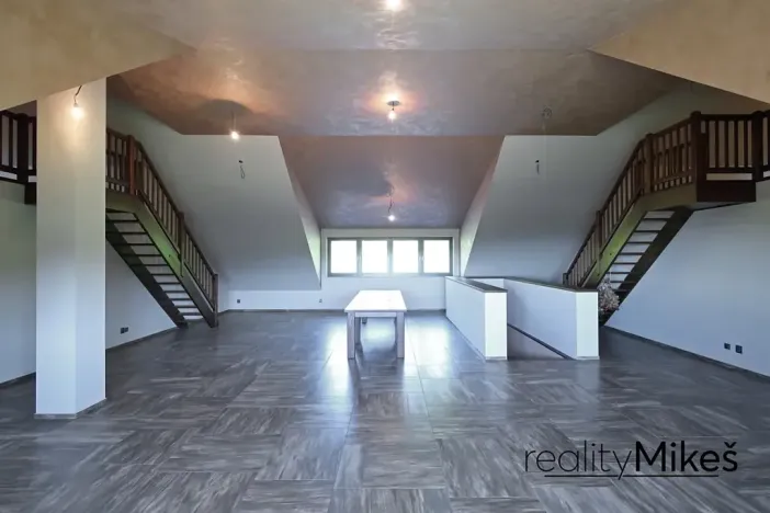 Prodej rodinného domu, Křižany, 470 m2