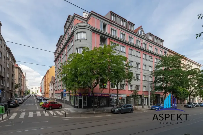 Pronájem bytu 2+kk, Praha - Holešovice, Poupětova, 64 m2