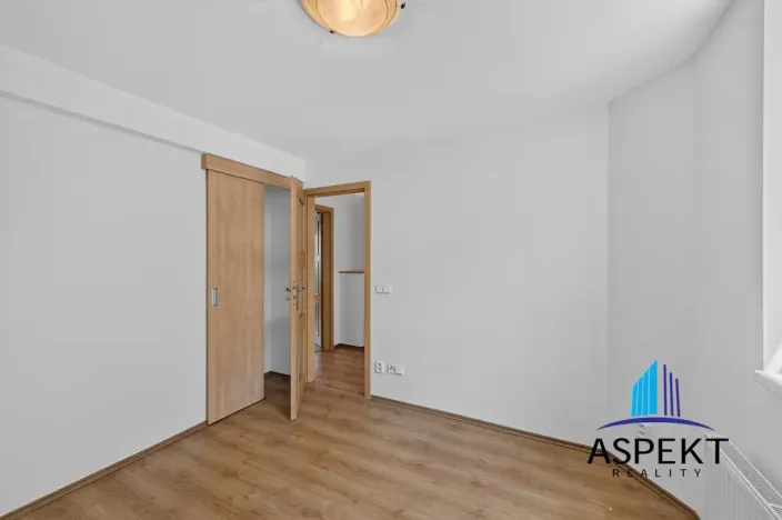 Pronájem bytu 2+kk, Praha - Holešovice, Tovární, 64 m2
