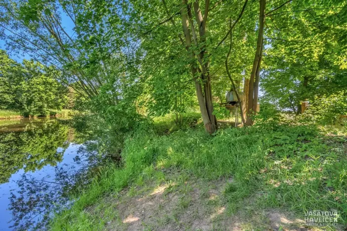 Prodej rybníku, Černožice, 528 m2