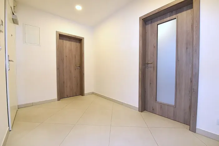 Prodej bytu 2+kk, Praha - Vršovice, Petrohradská, 114 m2