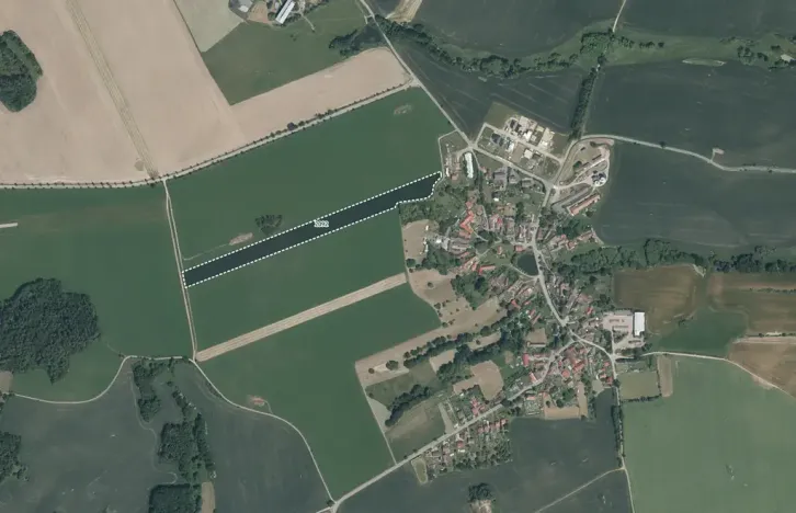 Prodej pole, Veliš, 27408 m2