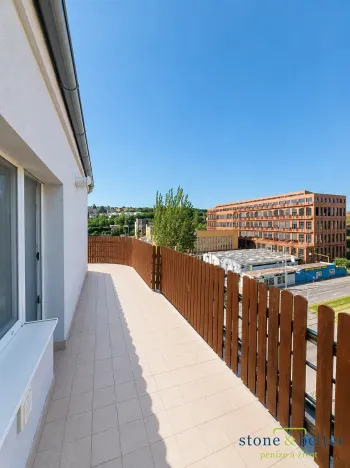 Prodej bytu 1+1, Praha - Vysočany, Kolbenova, 80 m2