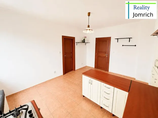 Pronájem bytu 2+kk, Liberec, Poutnická, 42 m2
