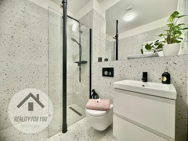 Pronájem bytu 2+kk, Praha - Libeň, U Balabenky, 62 m2