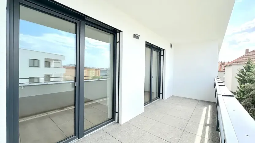 Pronájem bytu 1+kk, Šlapanice, Brněnská, 40 m2