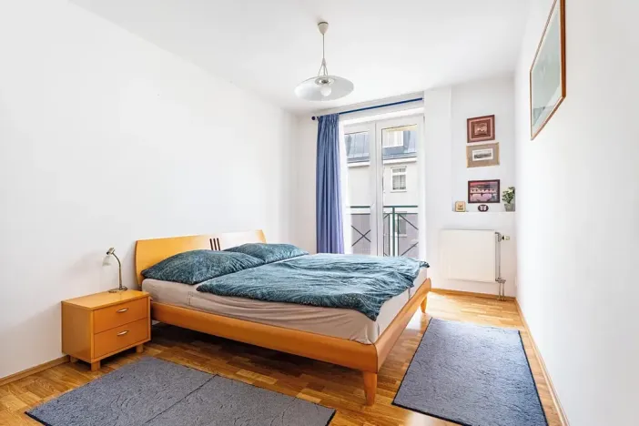 Prodej bytu 4+1, Praha - Žižkov, V kapslovně, 100 m2
