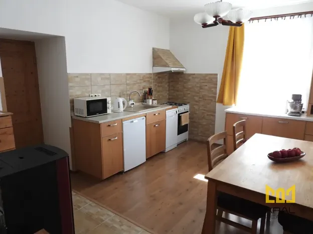 Prodej rodinného domu, Bělá pod Bezdězem, Táborová, 178 m2