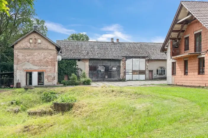 Prodej obchodního prostoru, Jičín, 286 m2