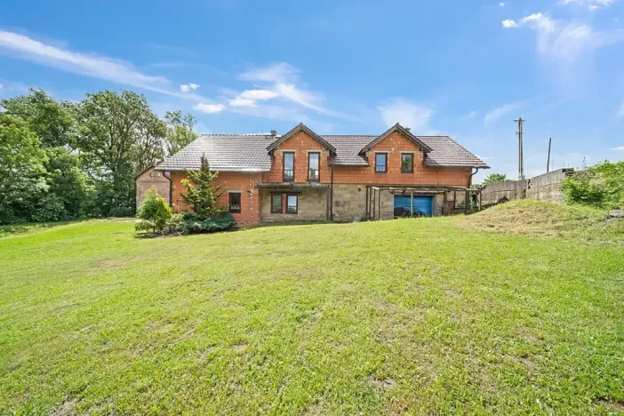 Prodej obchodního prostoru, Jičín, 286 m2
