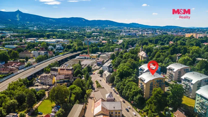 Prodej bytu 2+kk, Liberec - Liberec VI-Rochlice, Nádvorní, 76 m2