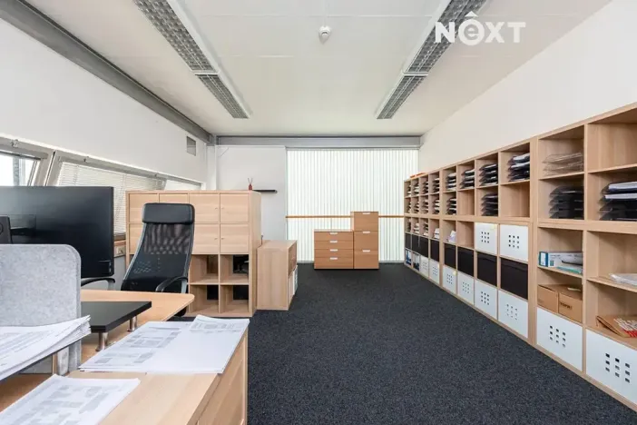 Pronájem kanceláře, Praha - Prosek, Prosecká, 28 m2