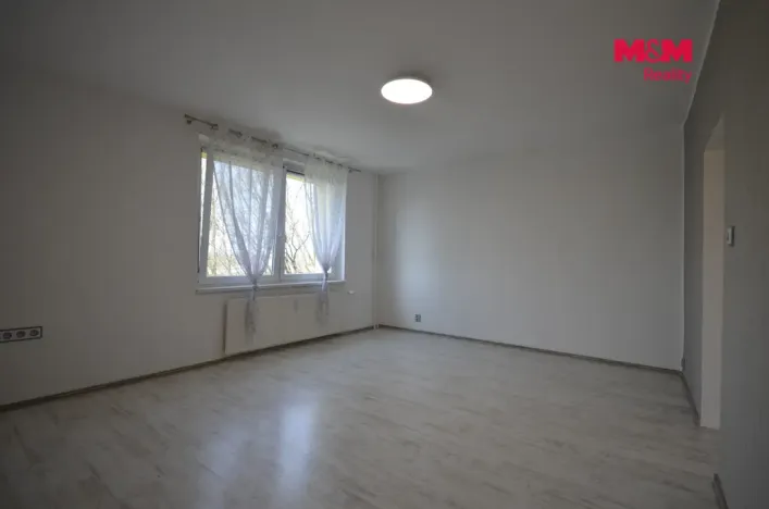 Prodej bytu 2+1, Opava - Předměstí, Myslbekova, 48 m2