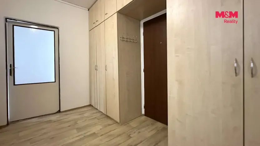 Pronájem bytu 2+1, Holoubkov, 53 m2