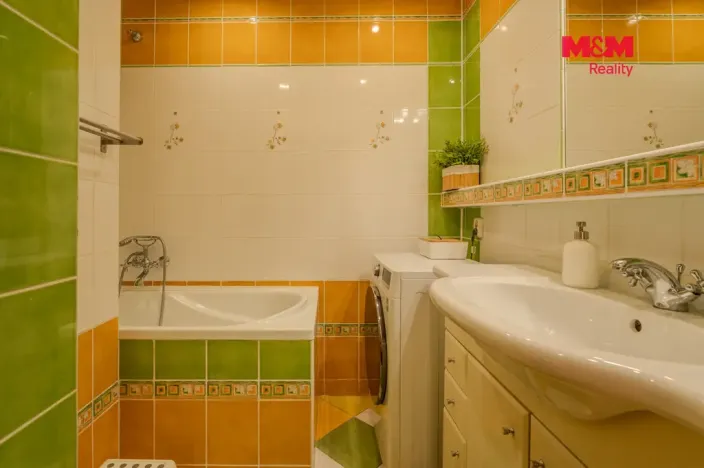 Prodej bytu 3+1, Karviná - Nové Město, tř. 17. listopadu, 66 m2