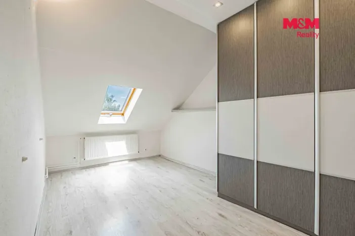 Prodej bytu 3+1, Český Těšín, Komenského, 65 m2
