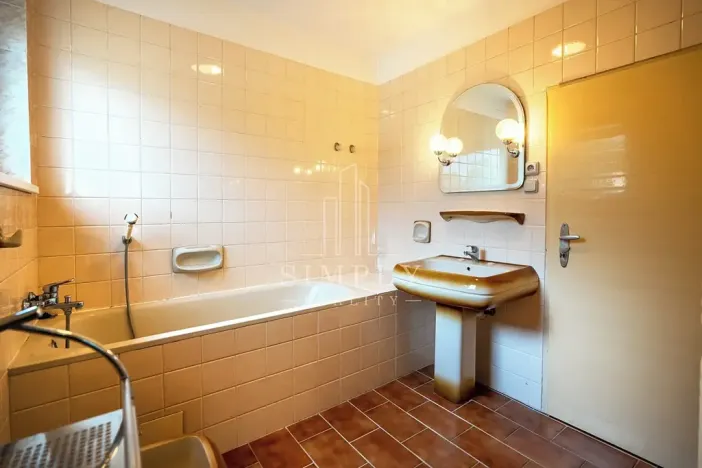 Prodej vily, Všestudy, 120 m2