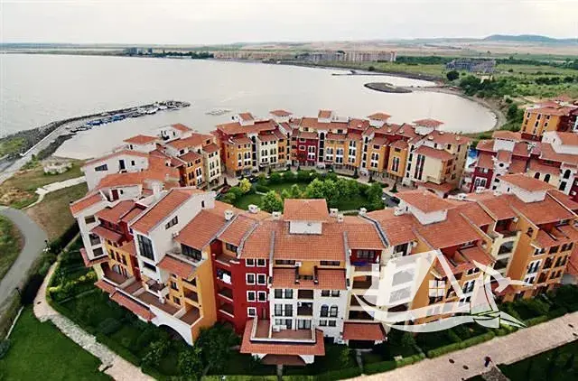 Prodej bytu 2+kk, Aheloy, Bulharsko, 81 m2