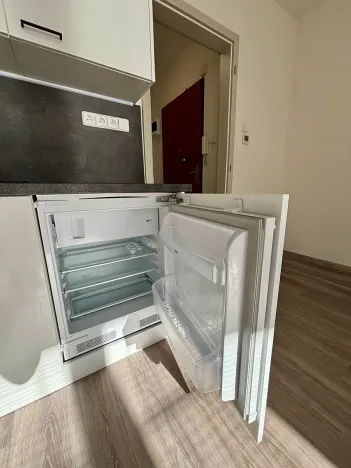 Pronájem bytu 1+kk, Praha - Strašnice, V předpolí, 30 m2
