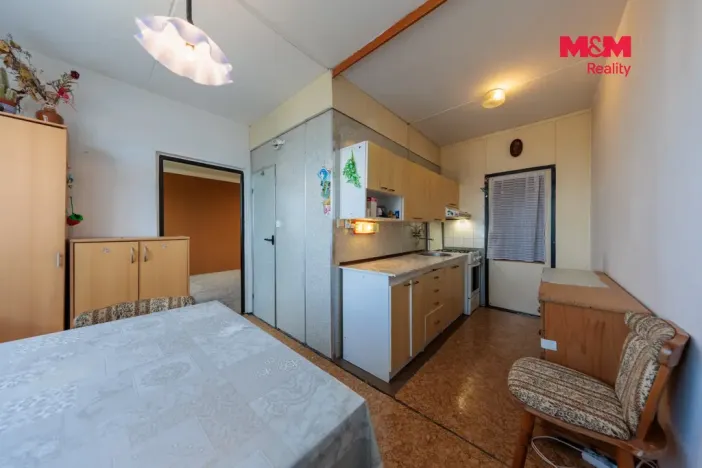 Prodej bytu 2+1, Karlovy Vary - Stará Role, Dvořákova, 65 m2