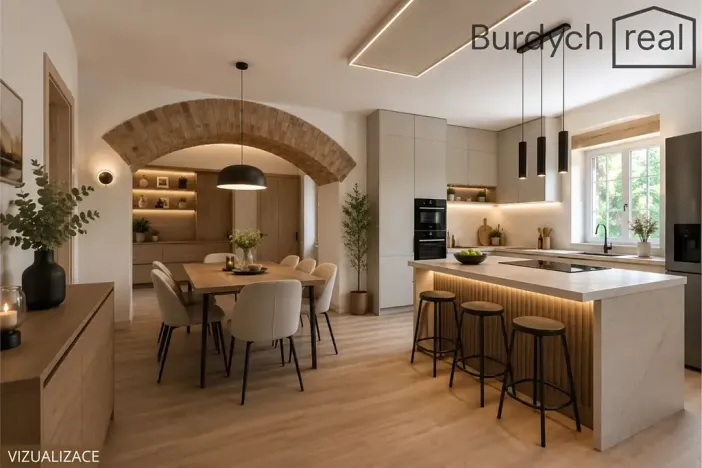 Prodej vícegeneračního domu, Slatiňany, 600 m2