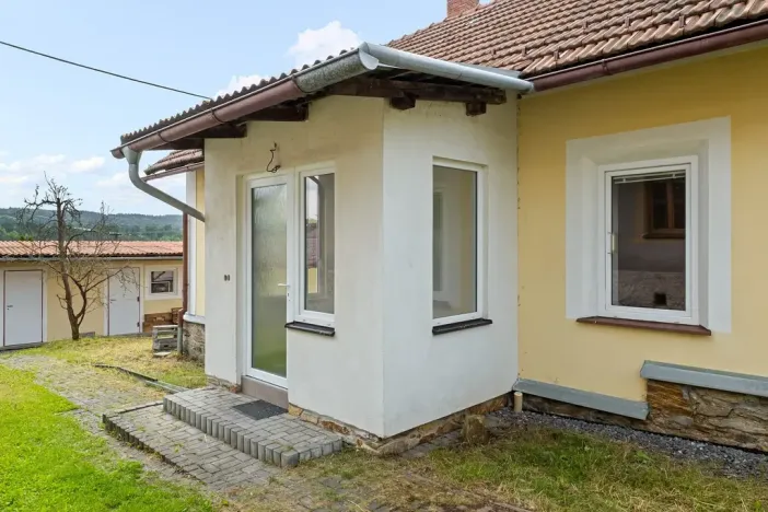Prodej rodinného domu, Heřmaničky - Číšťovice, 77 m2