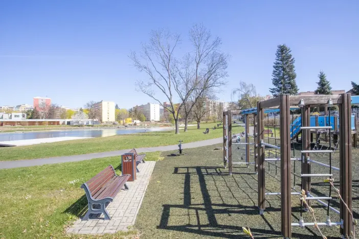 Prodej bytu 2+kk, Praha - Lhotka, Novodvorská, 41 m2