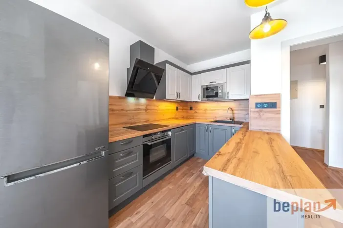 Prodej bytu 2+kk, Stříbrná Skalice, 48 m2
