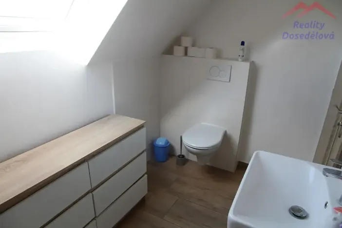 Pronájem rodinného domu, Železná, 159 m2