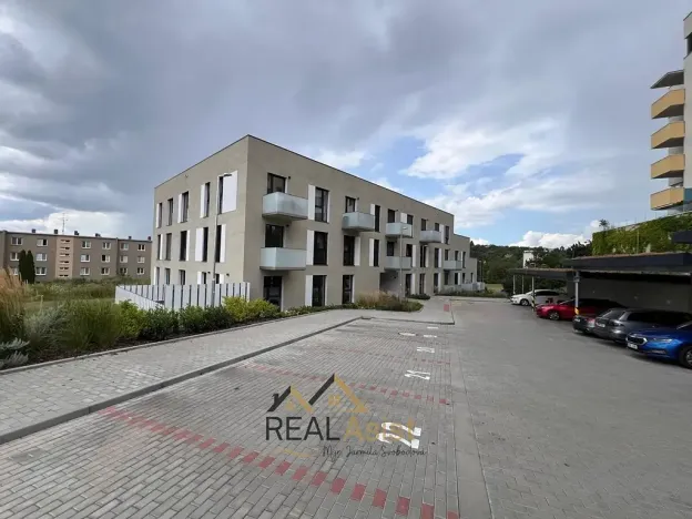 Pronájem bytu 2+kk, Brno, Líšeňská, 53 m2